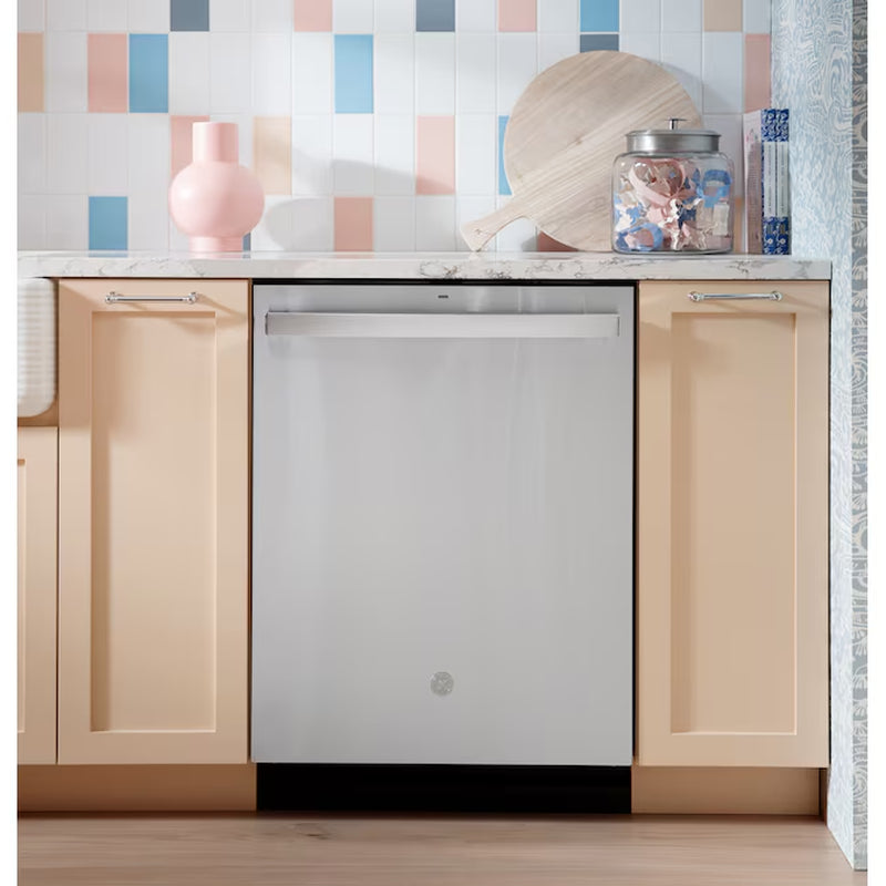 24-In Top Control Built-In Dishwasher with Third Rack ( Finrprint Resistant Stainless Steel ) ENERGY STAR, 47-Decibel Very Quiet Sound Level